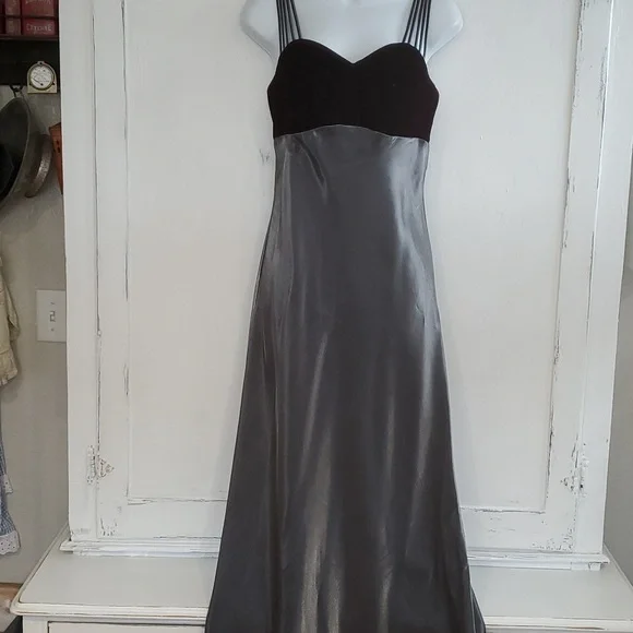 All That Jazz Dresses | All That Jazz Maxi Dress. #5027 | Color: Red/Silver | Size: 7/8 | Kellywilk19's Closet All That Jazz Dresses | All That Jazz Maxi Dress. #5027 | Color: Red/Silver | Size: 7/8 | Kellywilk19's Closet